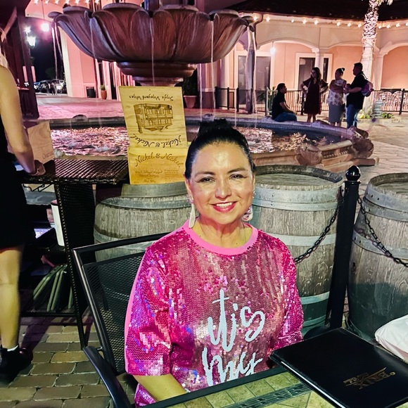 Meet your Posher, Shirlee - Picture 2 of 8